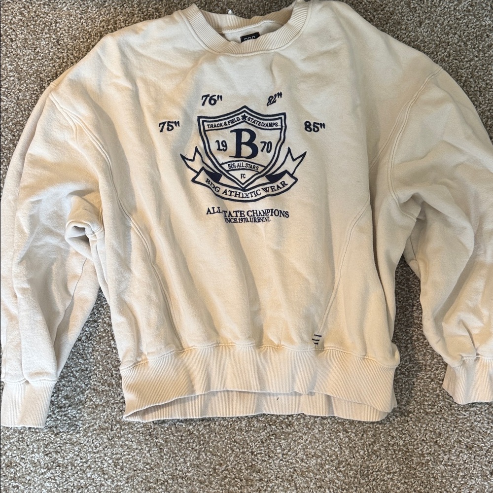 BDG Cream and Beige Crewneck Sweatshirt